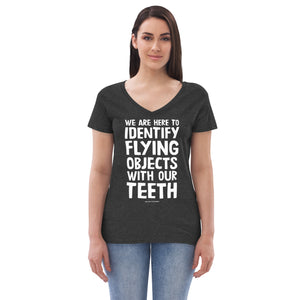 women's recycled v-neck: identifying flying objects